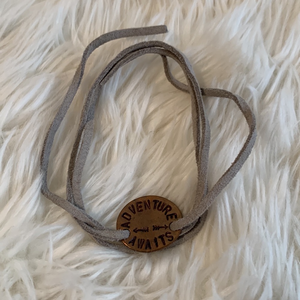 Wrapped bracelet - Picture 2 of 2